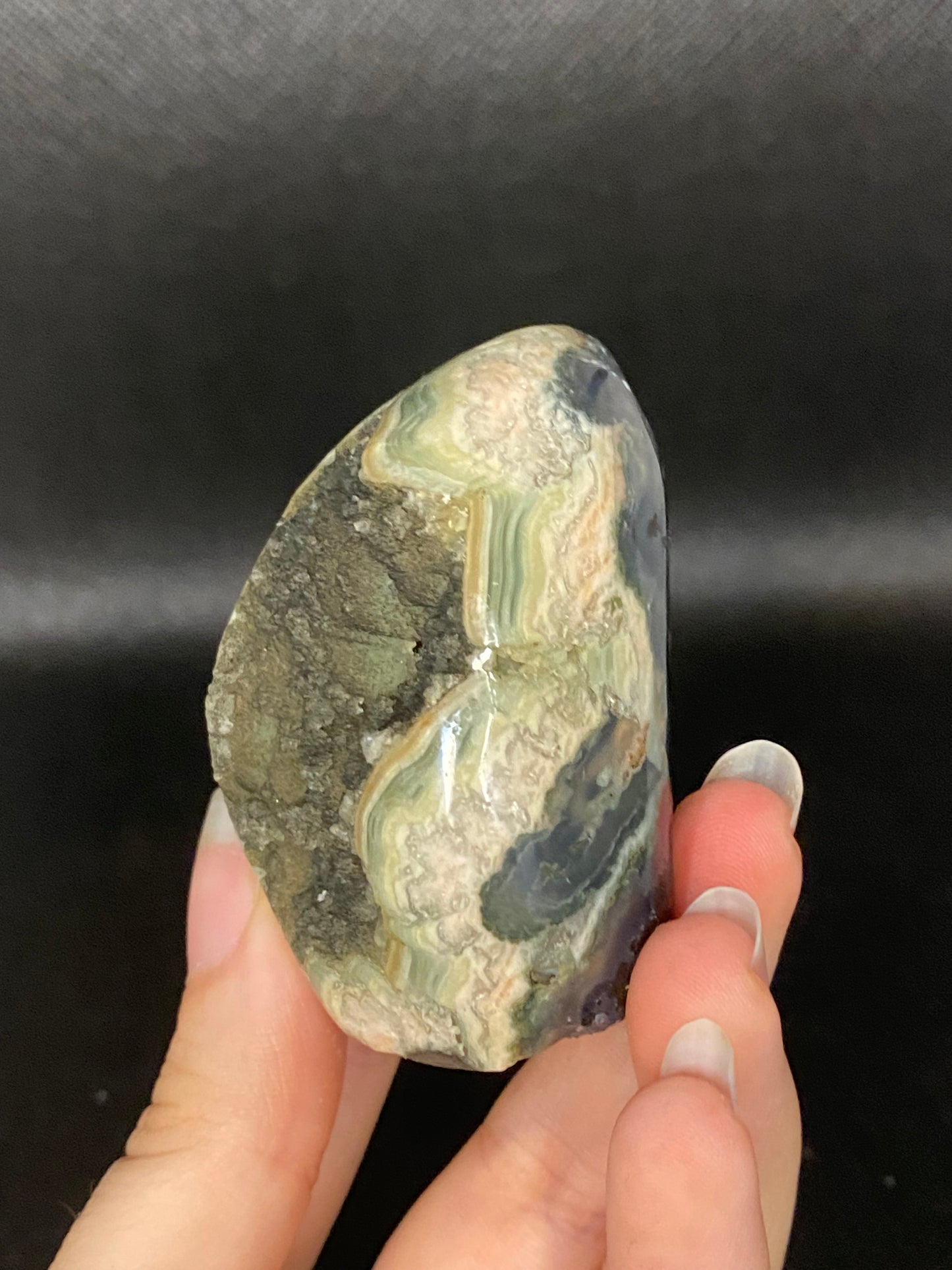 Green rainbow amethyst and flower agate cut base