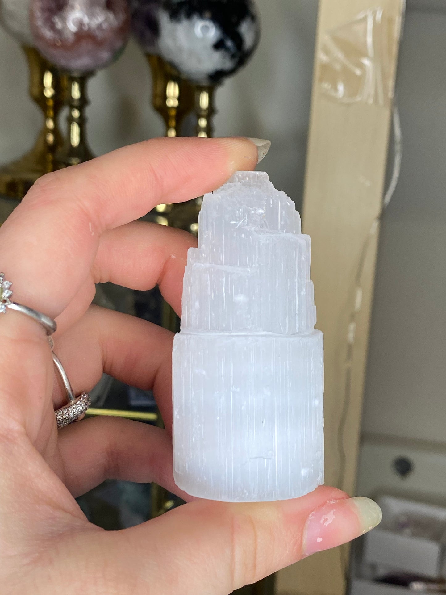 Mini selenite tower