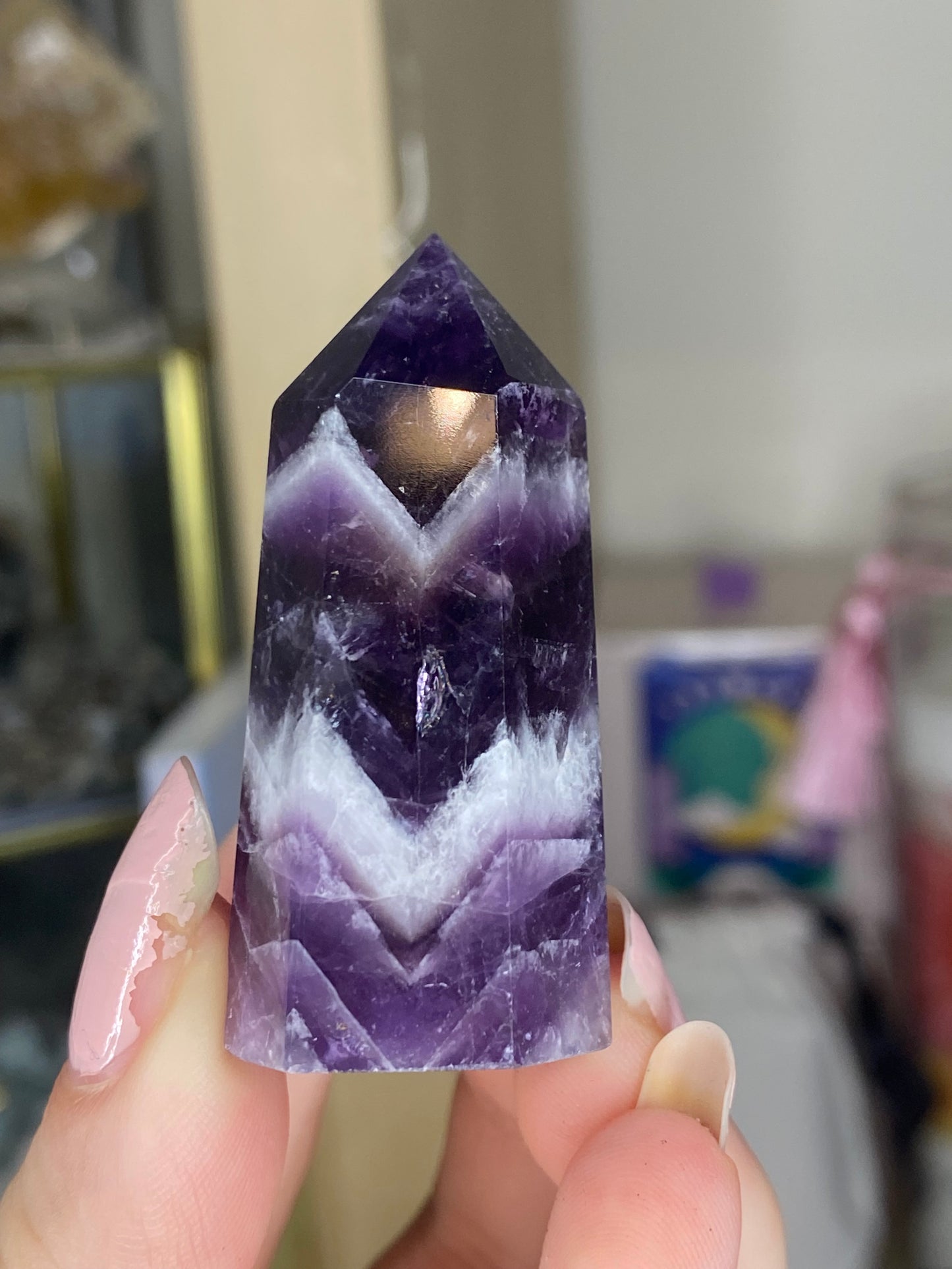 Mini dream amethyst tower