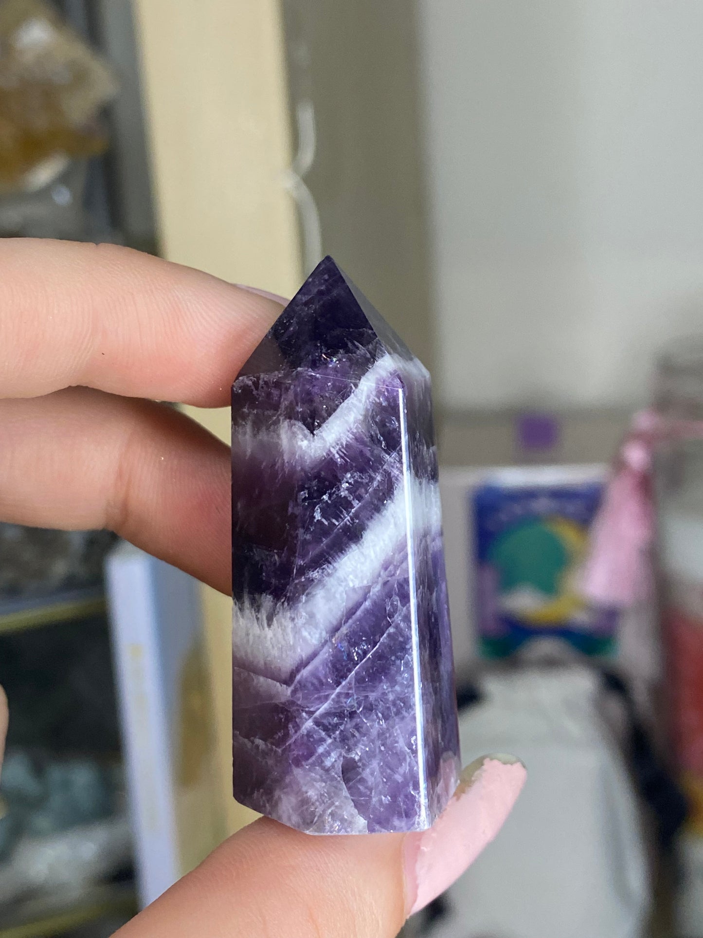 Mini dream amethyst tower