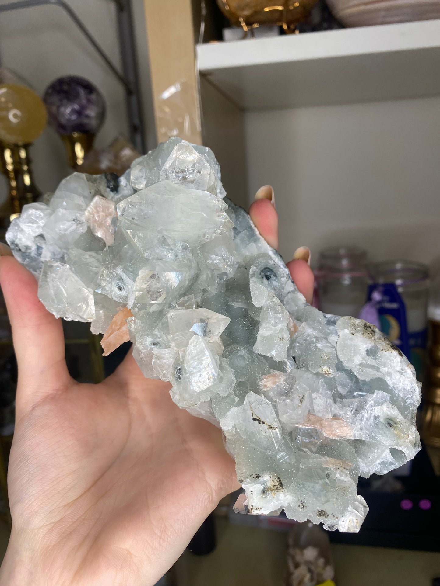 Large Apophyllite specimen