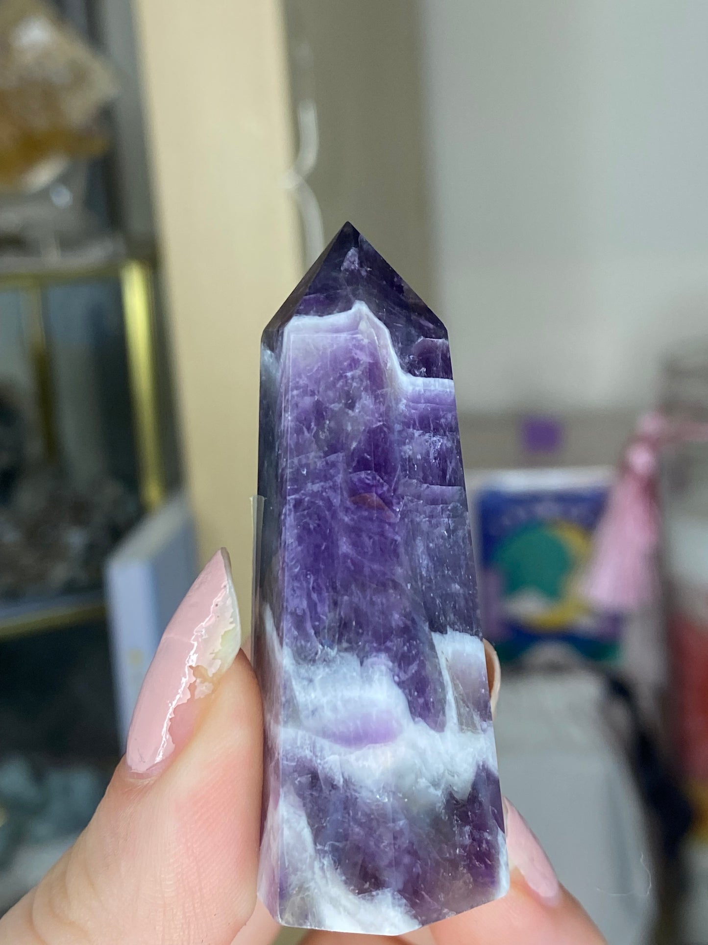 Mini dream amethyst tower