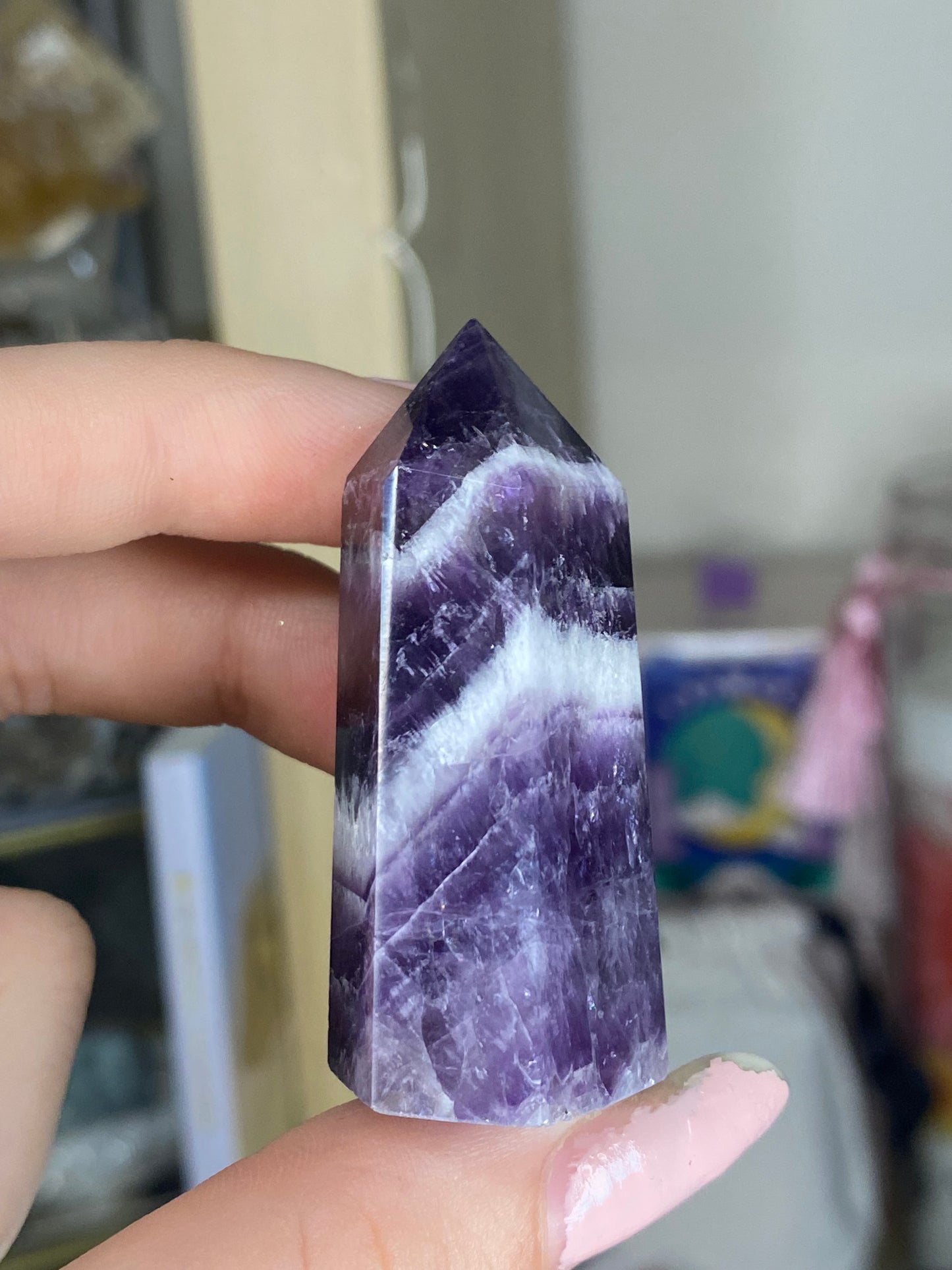 Mini dream amethyst tower